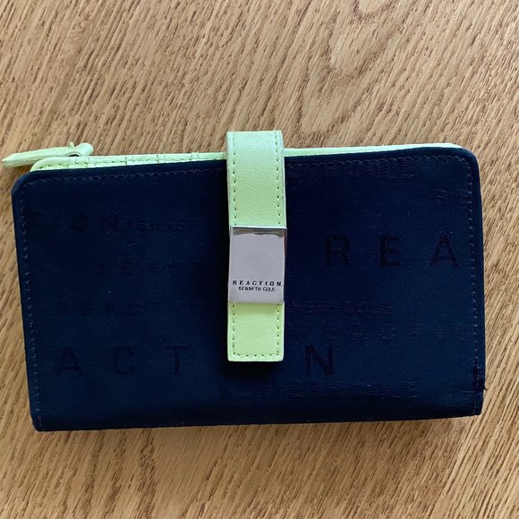 Kennet Cole Wallet Woman - Picture 1 of 3